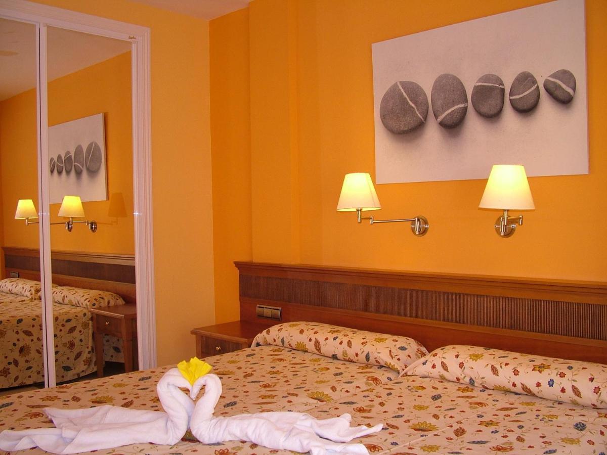 Aparthotel El Cerrito Playa Cancajos.- BreNa Baja  Εξωτερικό φωτογραφία