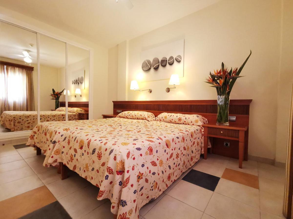 Aparthotel El Cerrito Playa Cancajos.- BreNa Baja  Εξωτερικό φωτογραφία