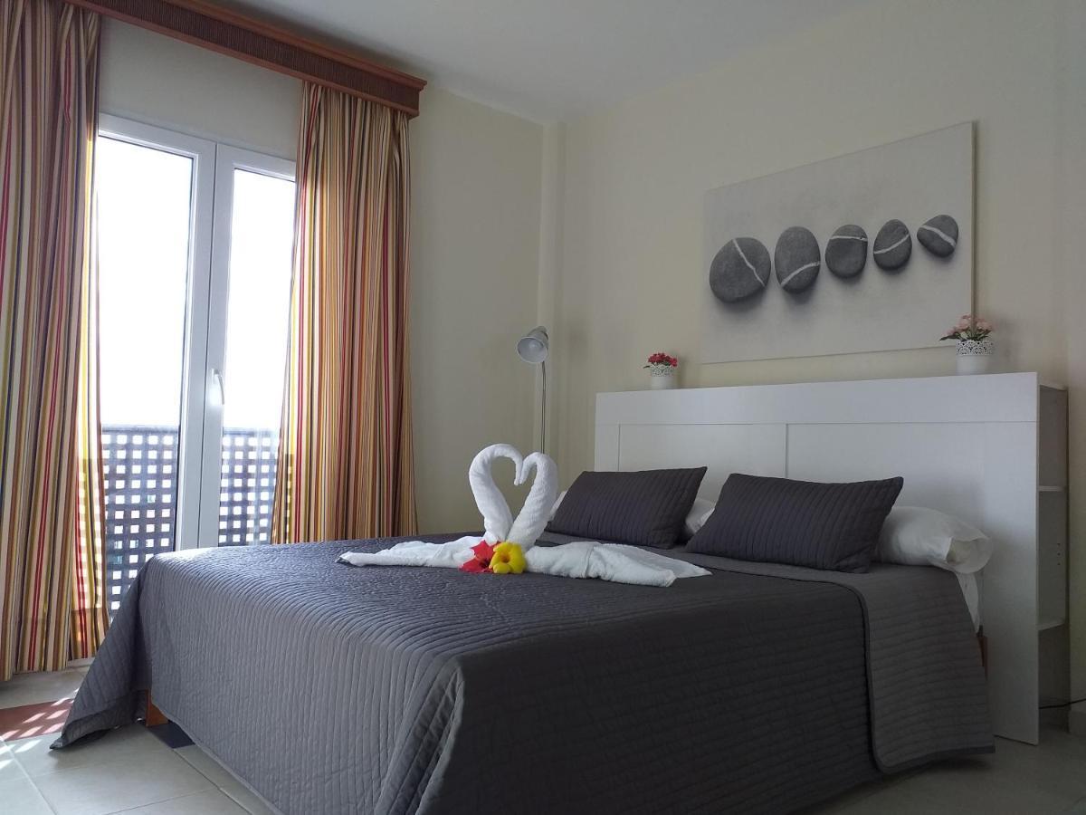 Aparthotel El Cerrito Playa Cancajos.- BreNa Baja  Εξωτερικό φωτογραφία
