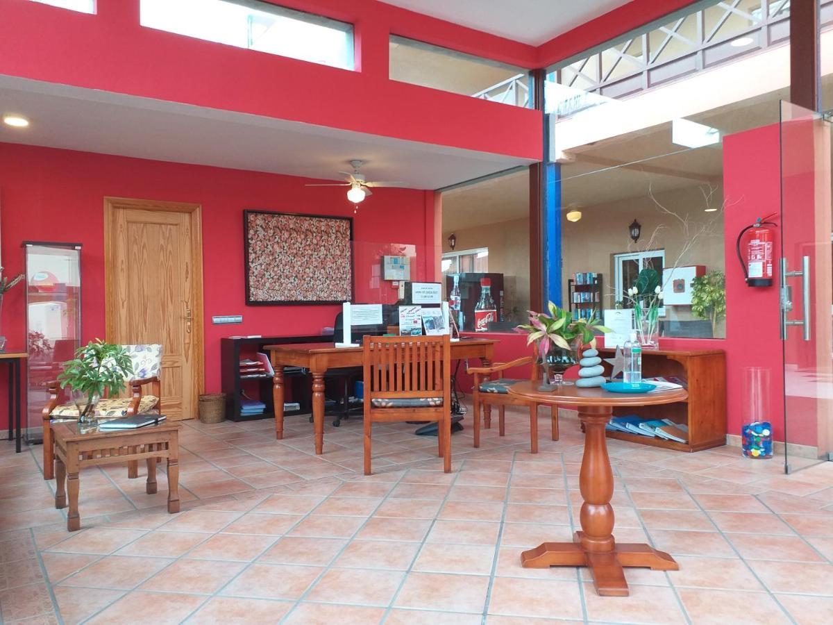 Aparthotel El Cerrito Playa Cancajos.- BreNa Baja  Εξωτερικό φωτογραφία