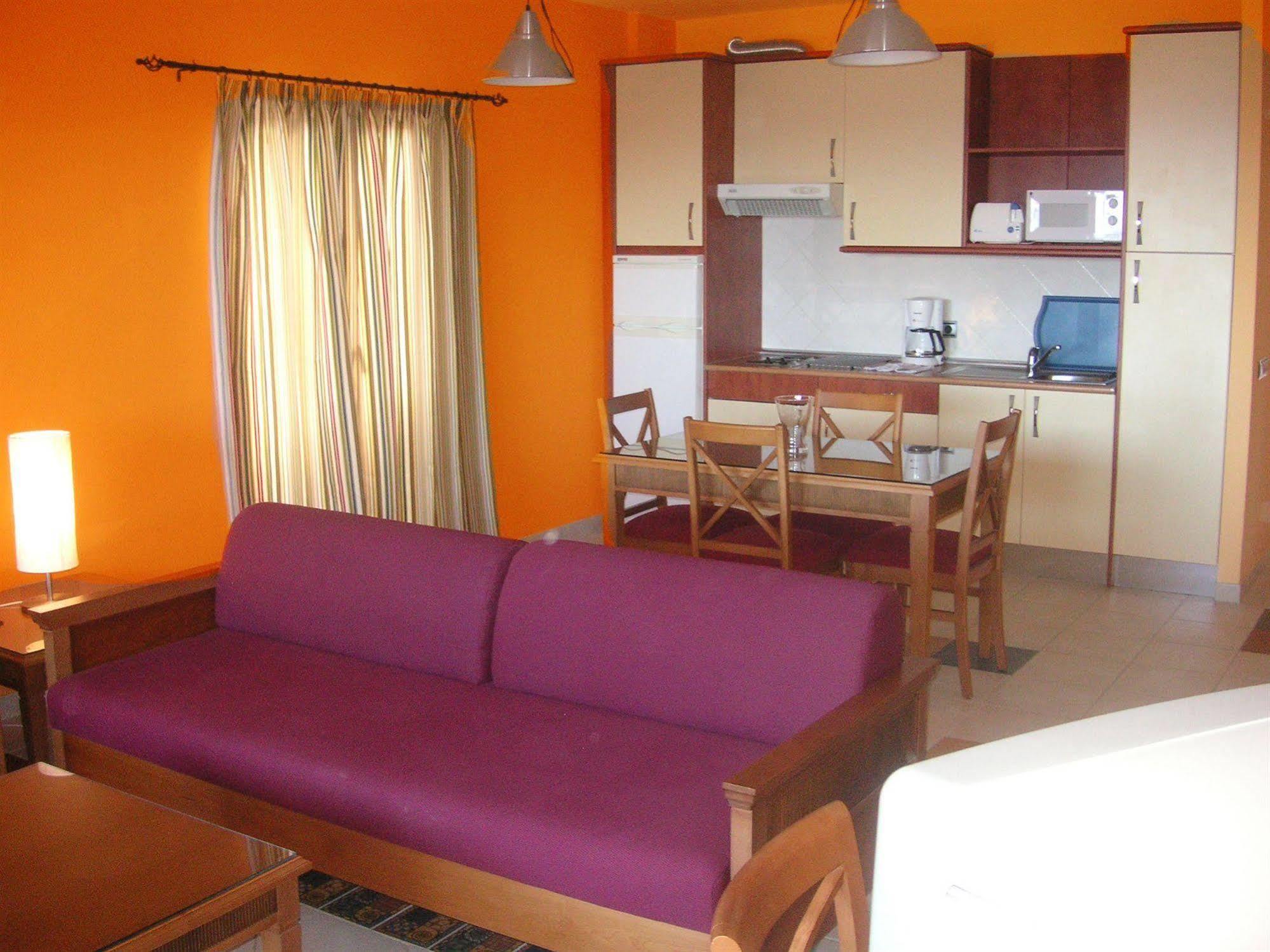 Aparthotel El Cerrito Playa Cancajos.- BreNa Baja  Εξωτερικό φωτογραφία